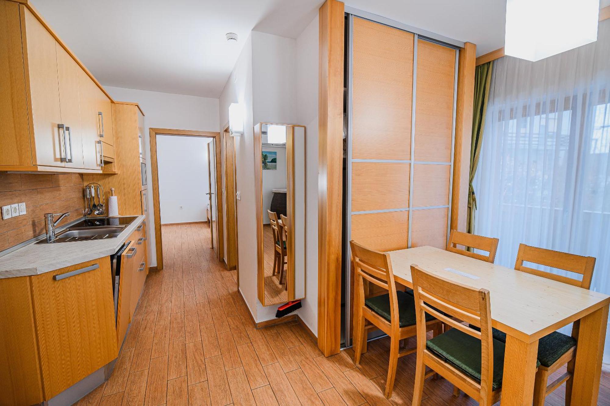 Dragatuš Apartments Maleric With Indoor Pool And Wellness חדר תמונה