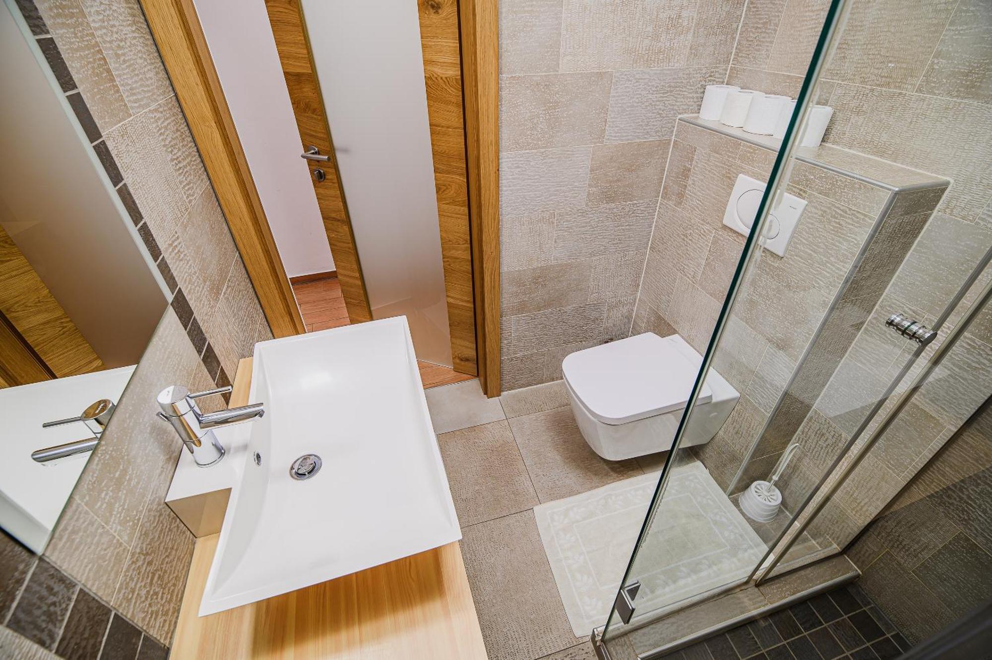 Dragatuš Apartments Maleric With Indoor Pool And Wellness חדר תמונה